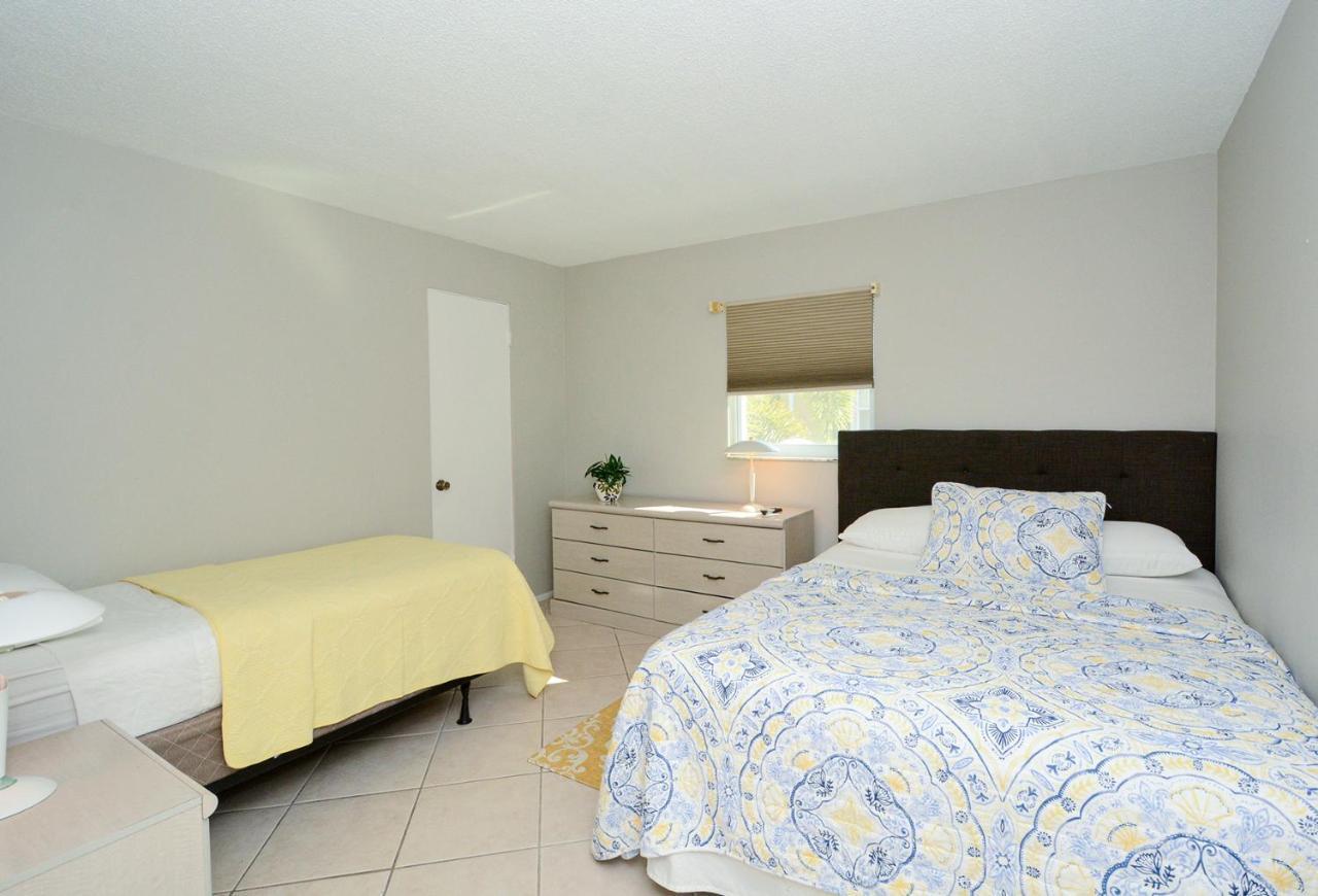 Canal 315 - Right In Siesta Key Village! Exterior foto